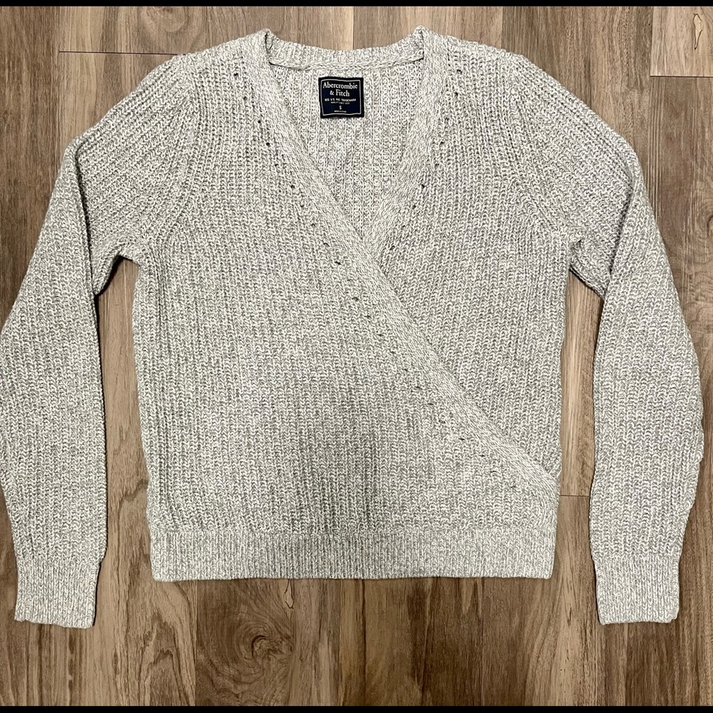 Abercrombie sweater